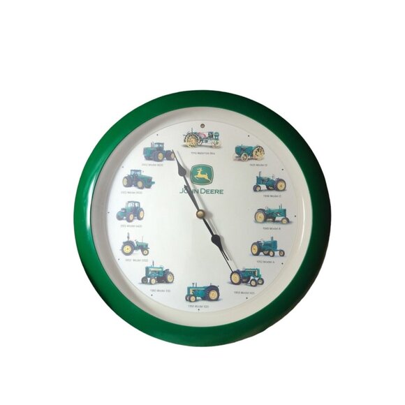 John Deere Tractor Wall Clock Makes Tractor Sounds On The Hour Works - Picture 1 of 2